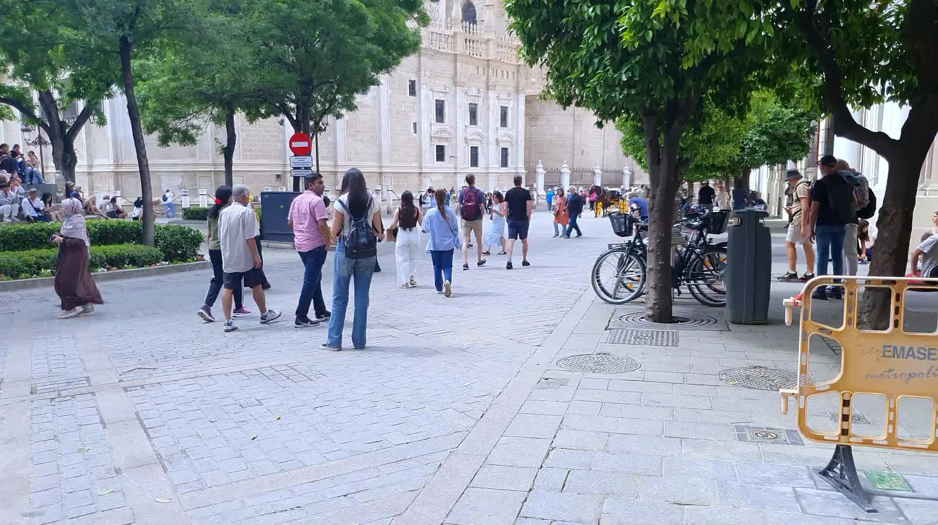 VID_20250506_162101.mp4